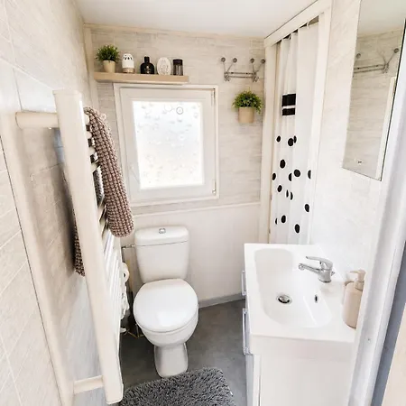 Holiday home Le Mobil Du Bois Du Buc